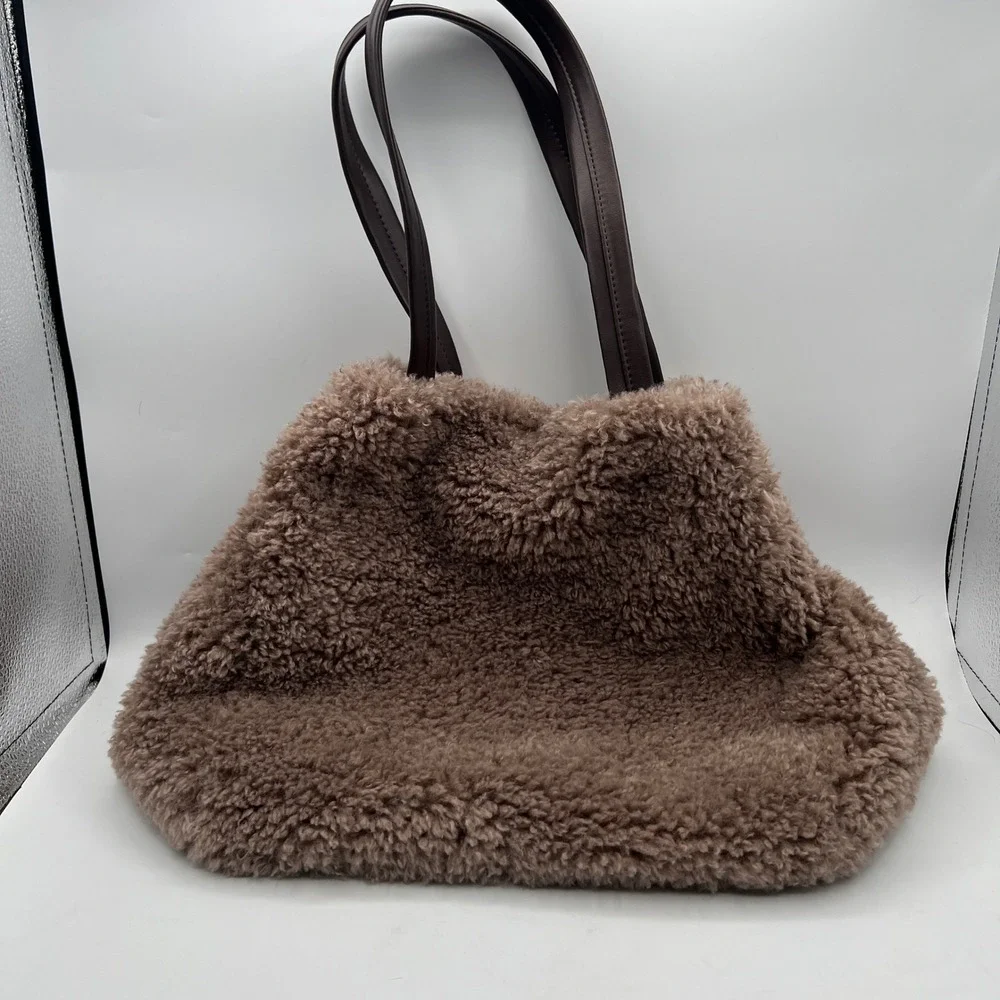 Gap Faux Fur Tote Bag Chocolate Brown Sherpa Fleece Shoulder Bag 543862-00 FA24